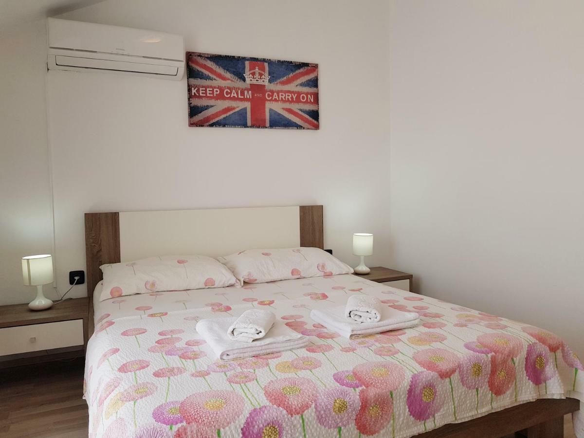 Stoja Apartment 扎达尔 外观 照片